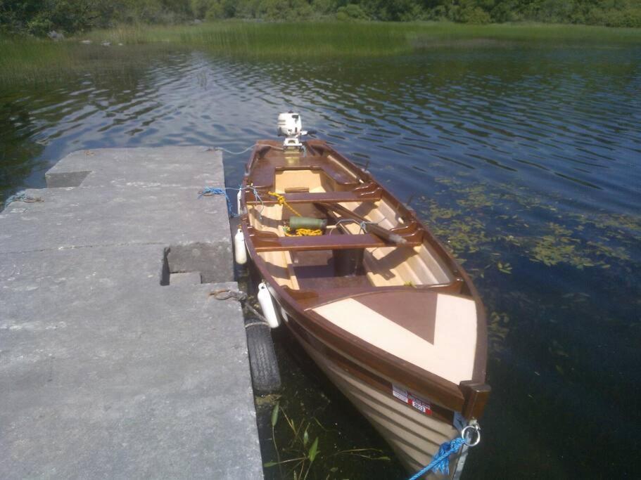 Clonbur House - Studio Village Apartment Galway Luaran gambar