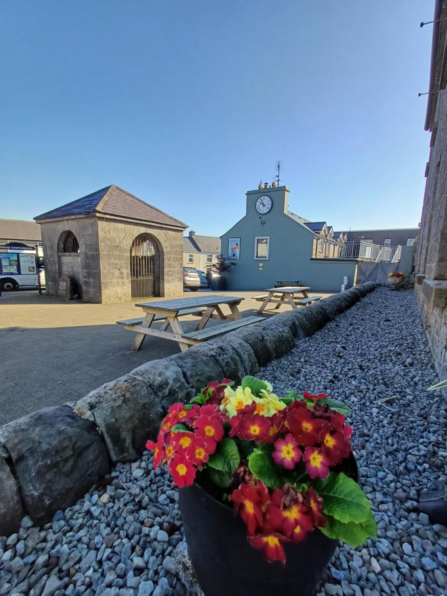 Clonbur House - Studio Village Apartment Galway Luaran gambar